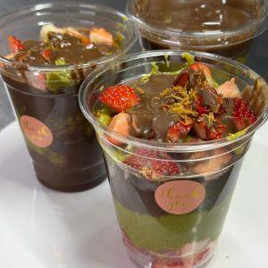 Pahar Dubai Cu Capsuni